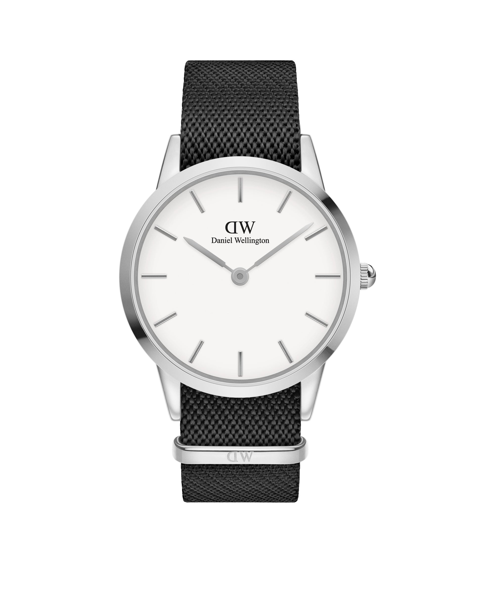 Daniel Wellington DW00100677 watch for man with a black dial and nylon strap.